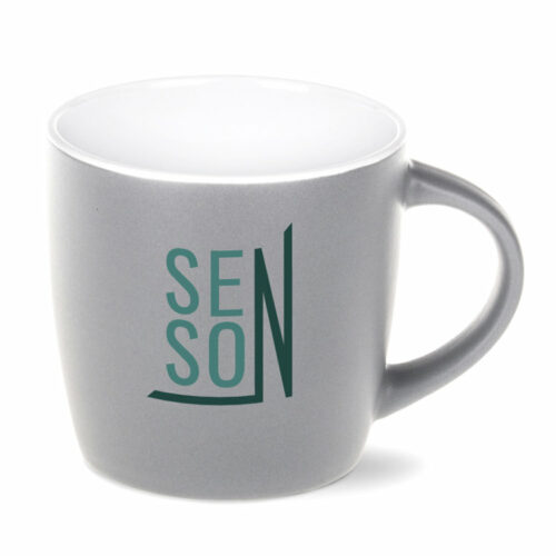 kubek-srebrny-szary-z-logo-firmy-handy-cool